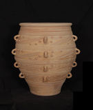 Replicas of Minoan pottery